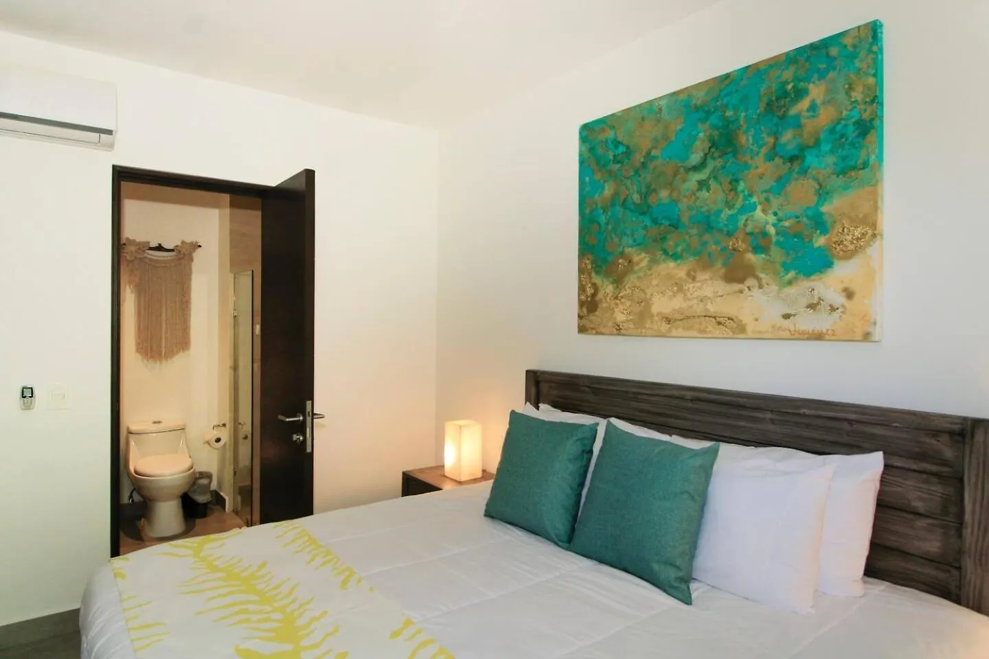 Elegant 2Br Home In Sirenis With Pool Bbq Pkng Close To The Beach 시트나 아파트