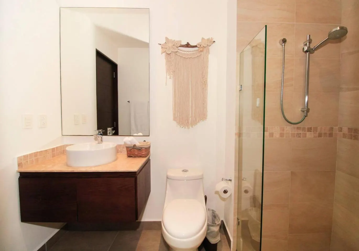 Lägenhet Elegant 2Br Home In Sirenis With Pool Bbq Pkng Close To The Beach Xetna