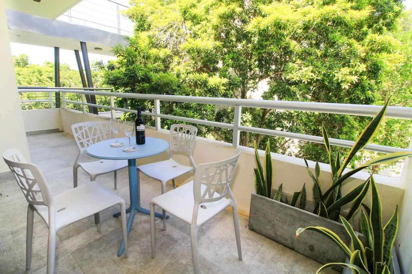 Elegant 2Br Home In Sirenis With Pool Bbq Pkng Close To The Beach Xetna Lägenhet